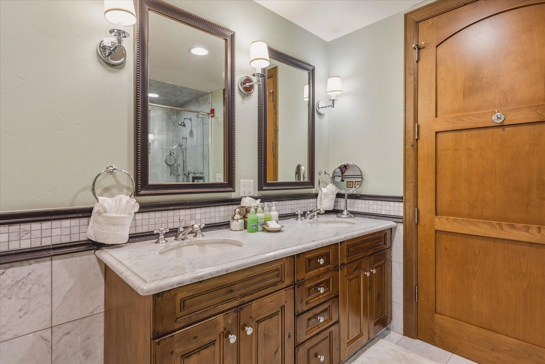 6750 North Lake Boulevard # 13G Unit: #13G