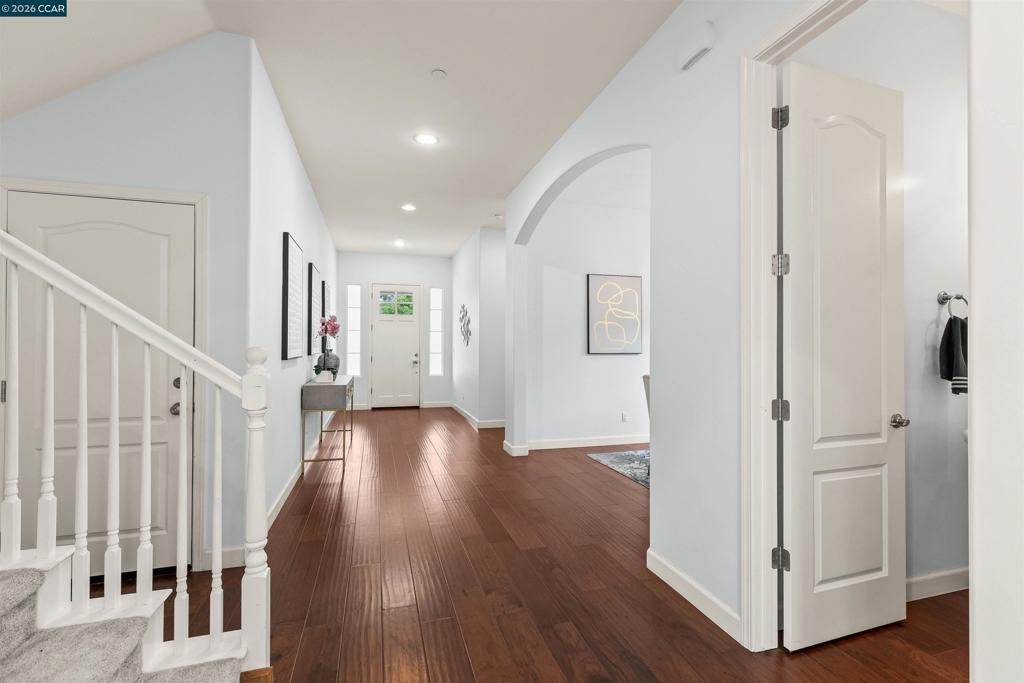 242 Prairie Way