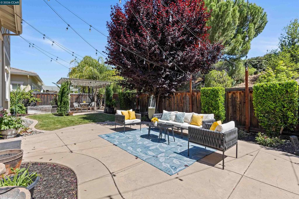 242 Prairie Way
