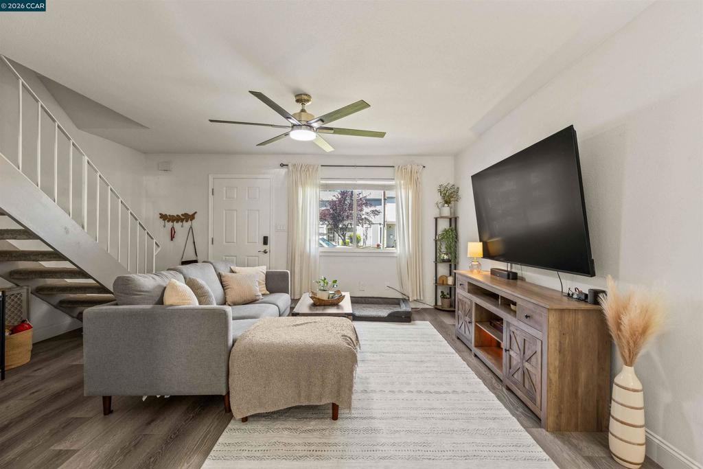 126 Muir Rd