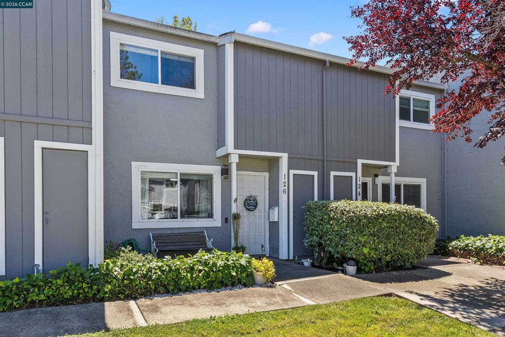 126 Muir Rd