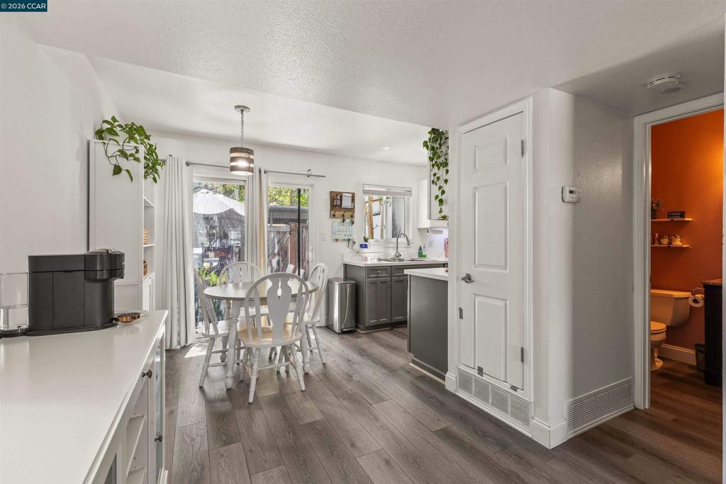 126 Muir Rd