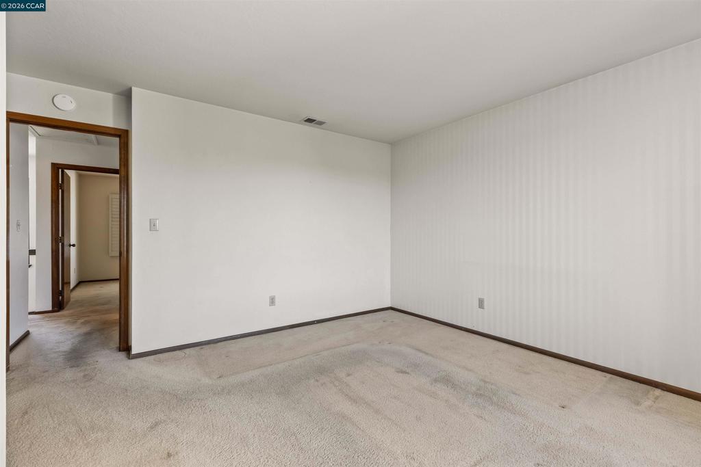 1085 Camino Verde Cir