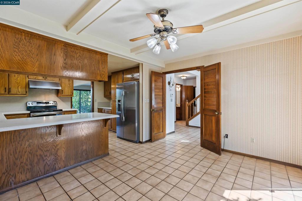 1085 Camino Verde Cir