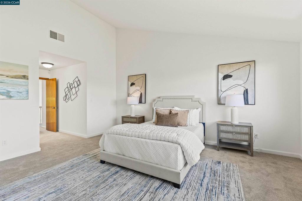 1085 Camino Verde Cir