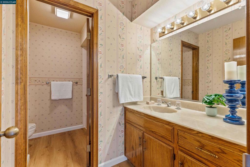 1085 Camino Verde Cir