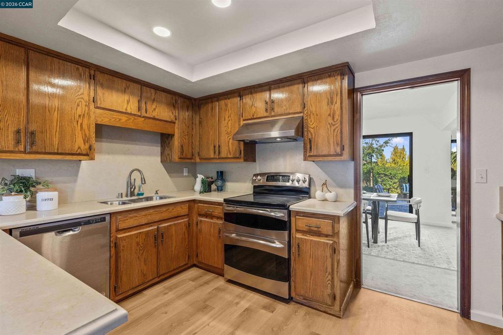 1085 Camino Verde Cir