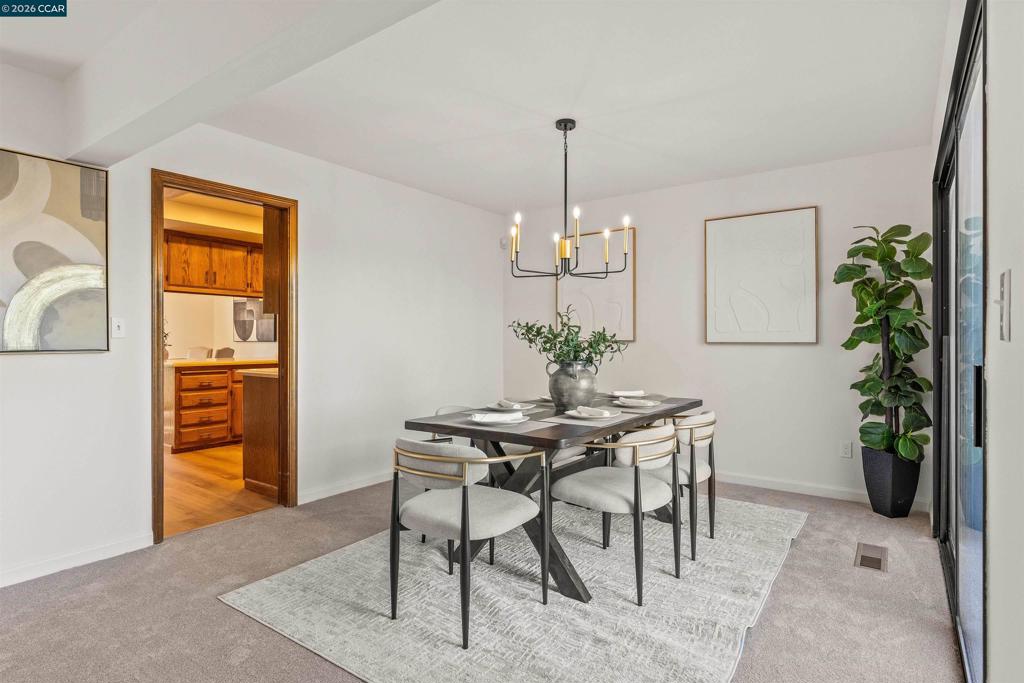 1085 Camino Verde Cir