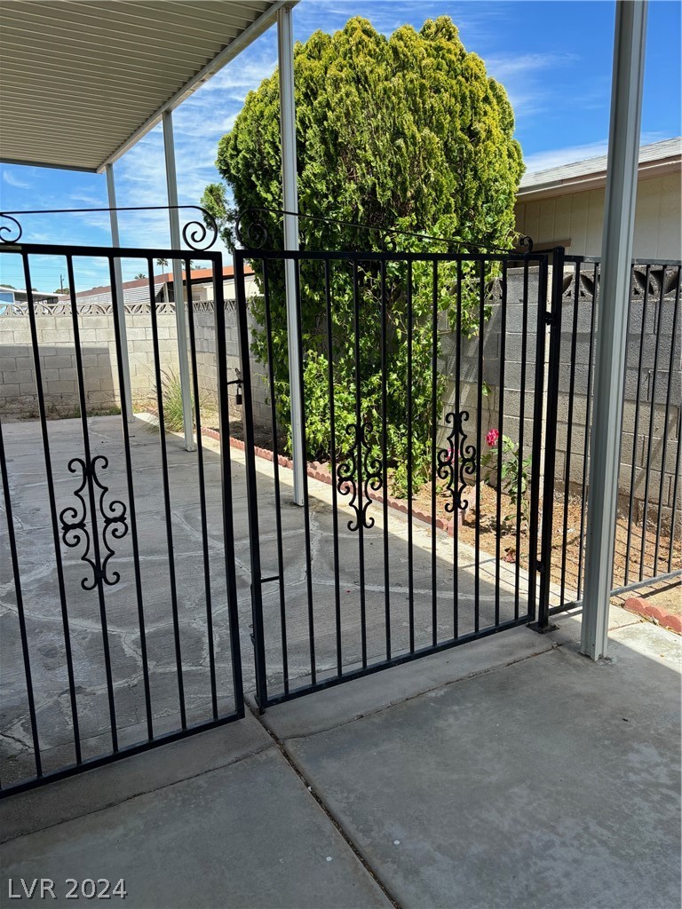 5470 Rio Arriba Drive