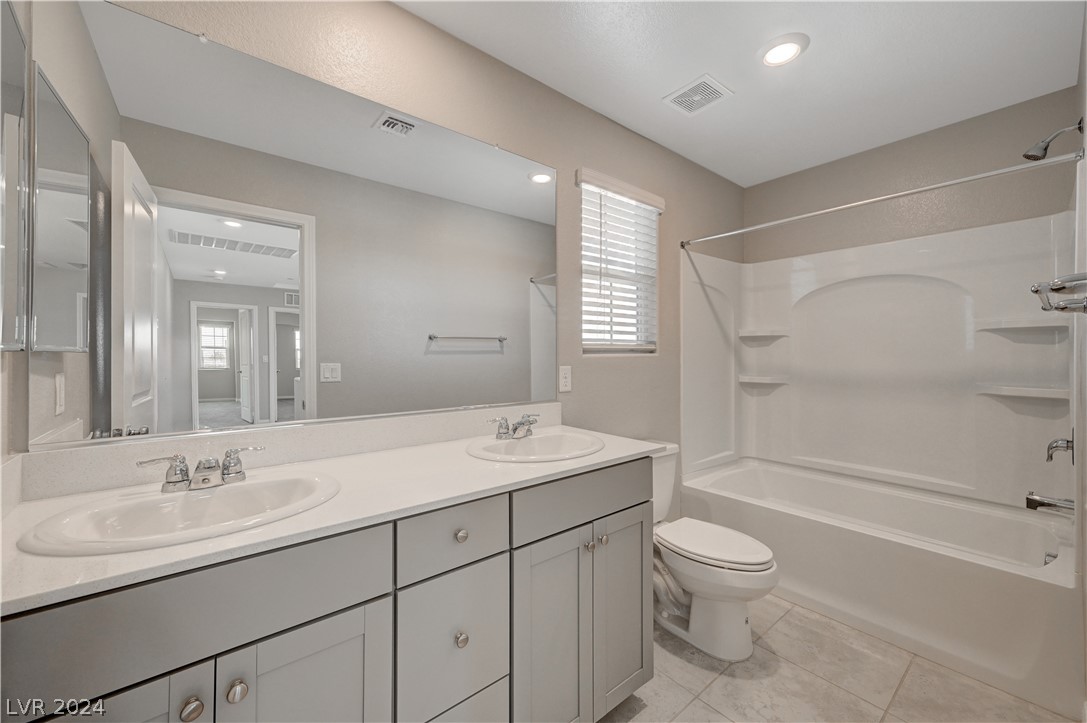 2464 Bellinzona Place