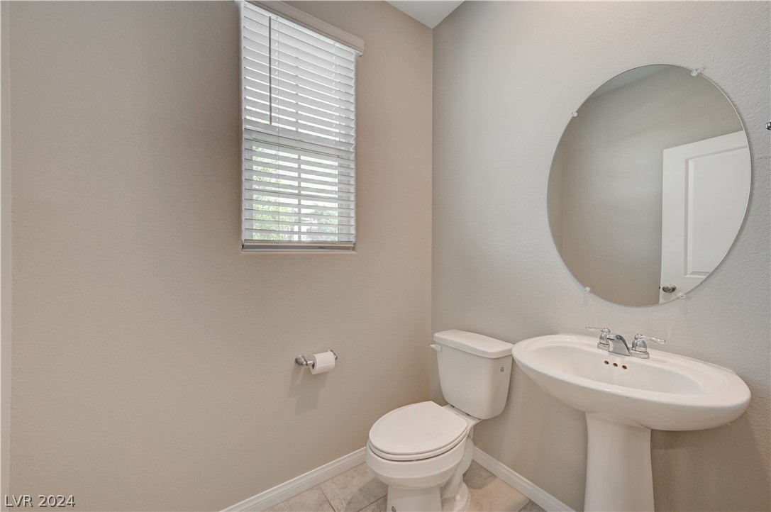 2464 Bellinzona Place