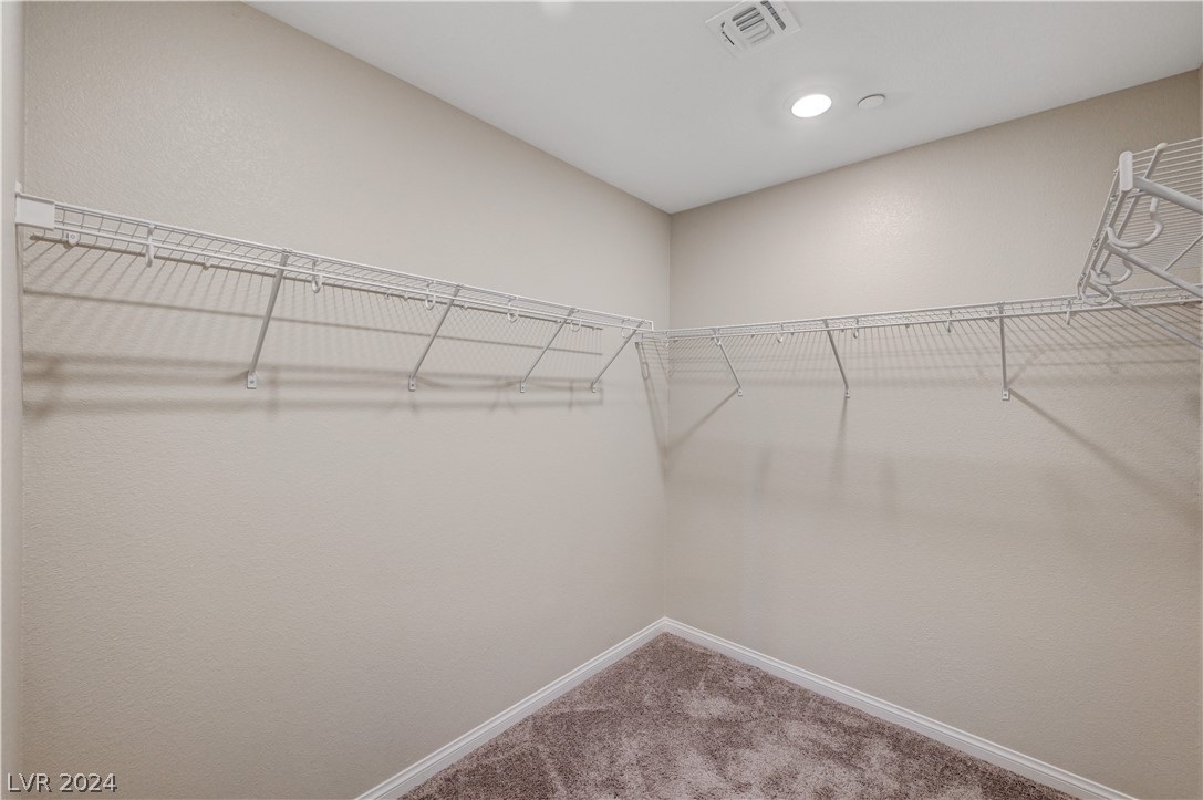 2464 Bellinzona Place