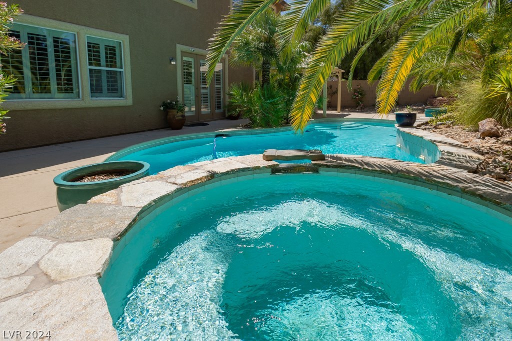 605 Runbridge Street