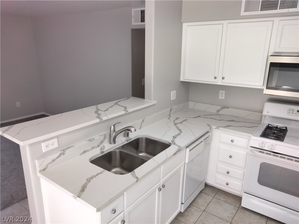 3104 Tarpon Drive 203
