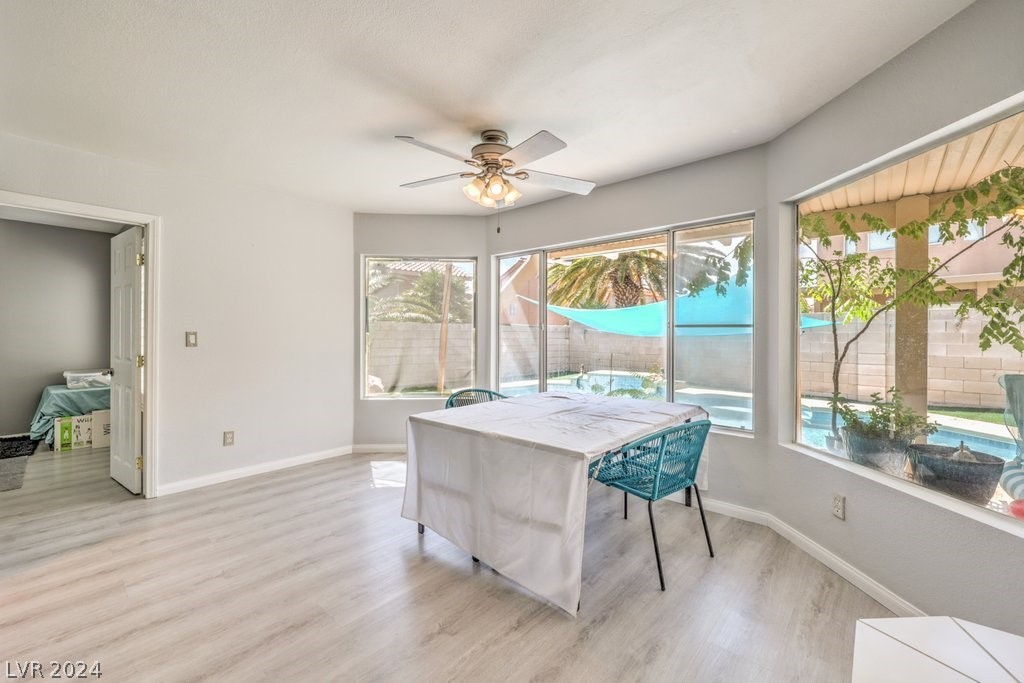 8937 Sailplane Avenue