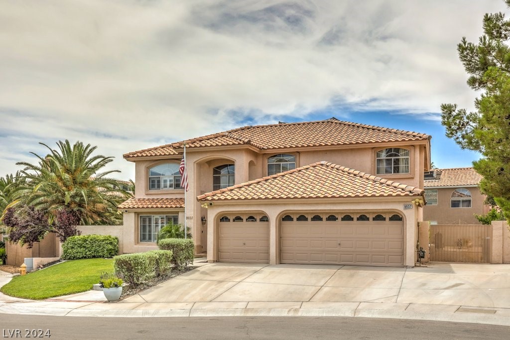 8937 Sailplane Avenue