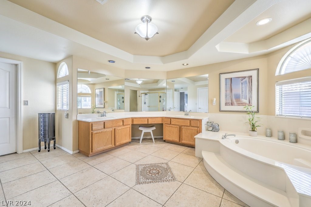 8937 Sailplane Avenue