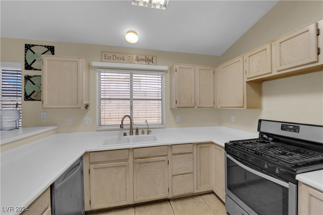 9137 Indian Breeze Drive