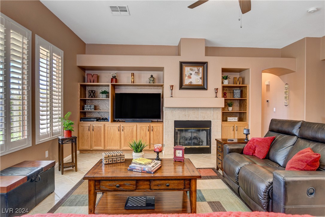 5415 Sharpei Court