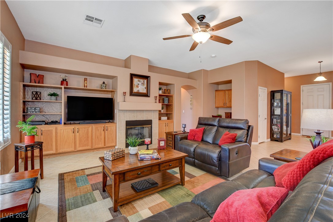 5415 Sharpei Court