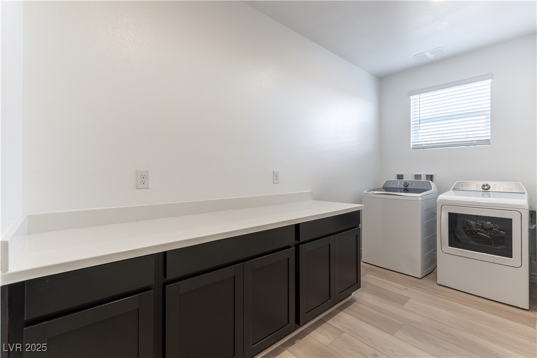 9570 Thistle Creek Avenue