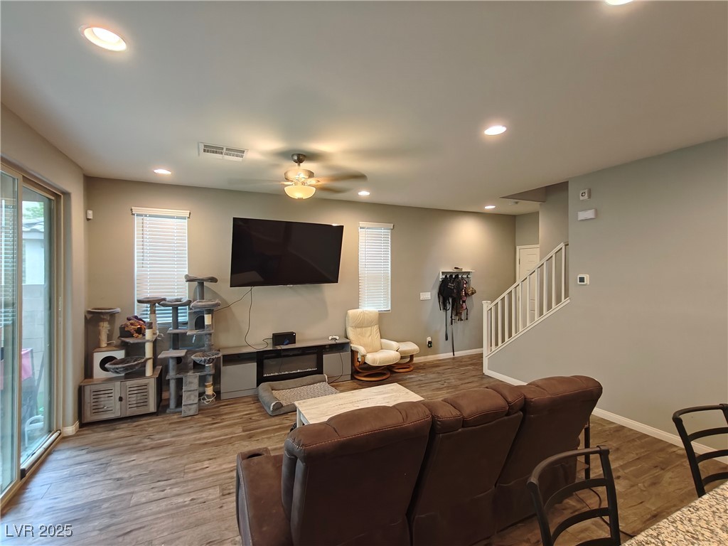 8105 Switchback Run Street