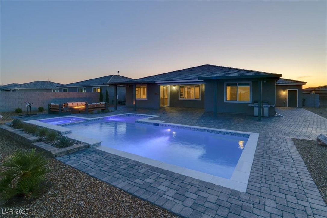 6331 Sundance Street