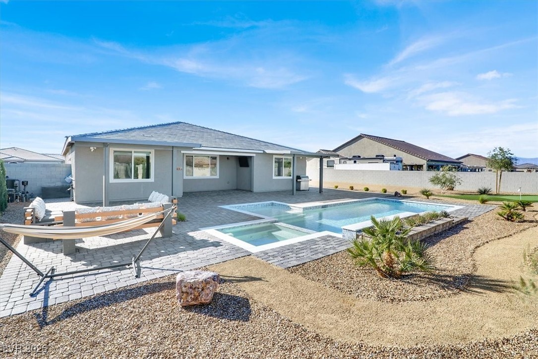6331 Sundance Street