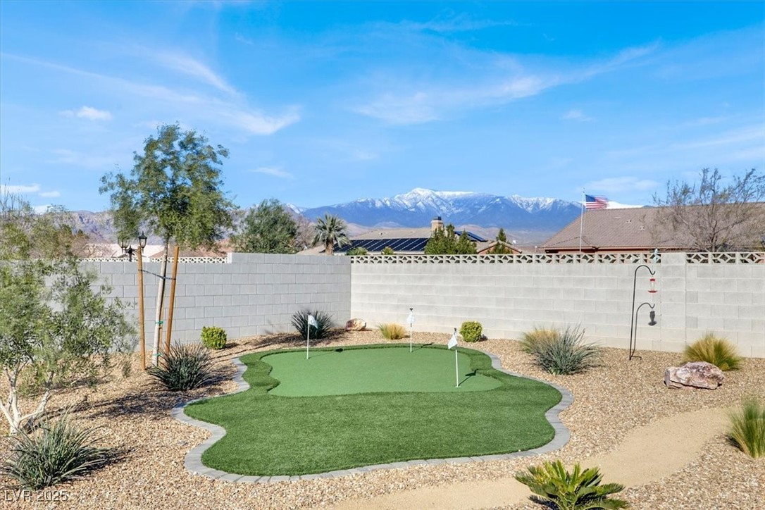 6331 Sundance Street