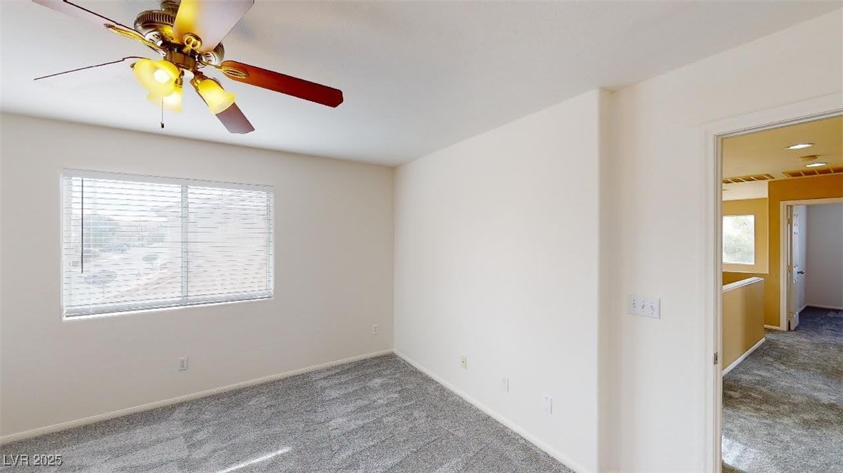 10245 Missouri Meadows Street