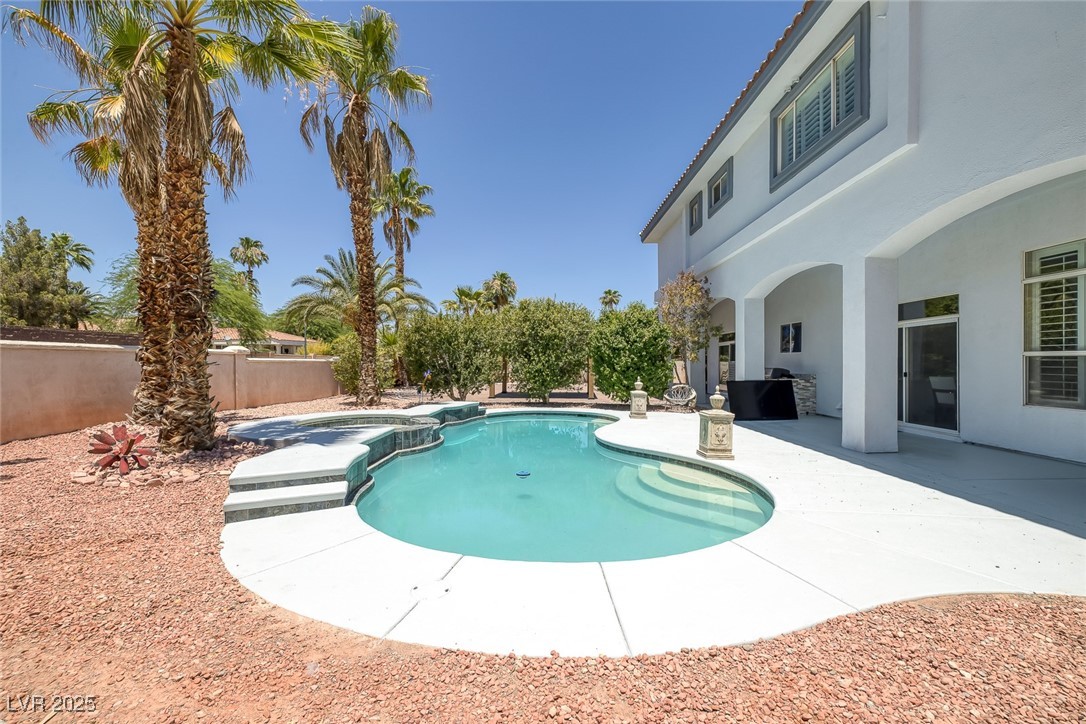 2209 Purple Majesty Court