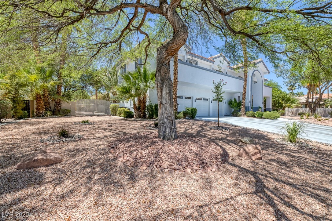 2209 Purple Majesty Court