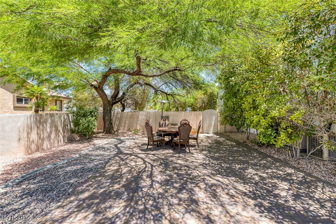 2209 Purple Majesty Court