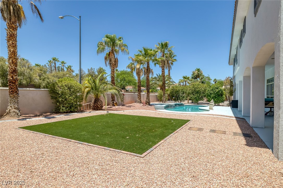 2209 Purple Majesty Court