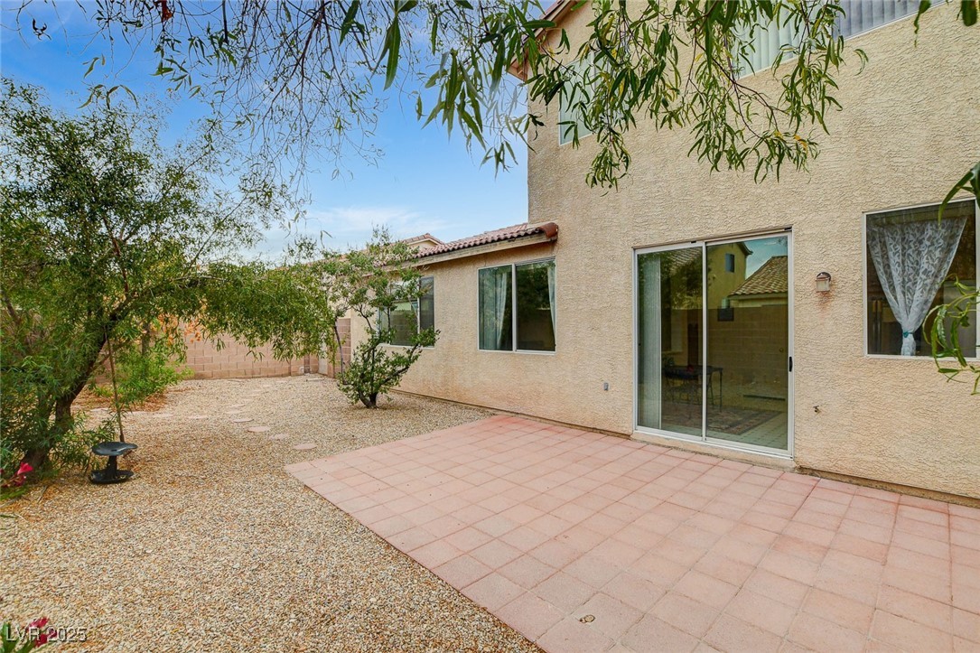 7427 Wagonwheel Ranch Way