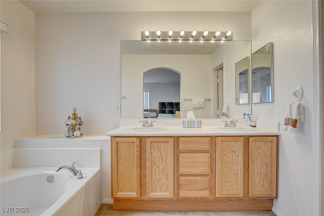 7427 Wagonwheel Ranch Way