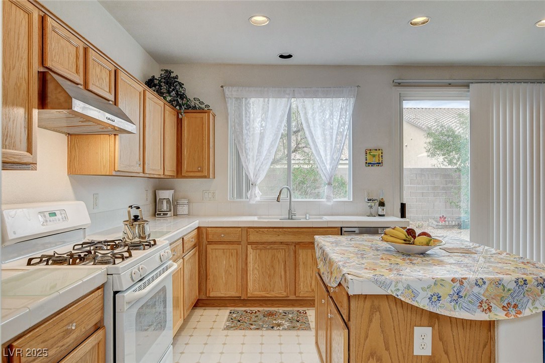 7427 Wagonwheel Ranch Way