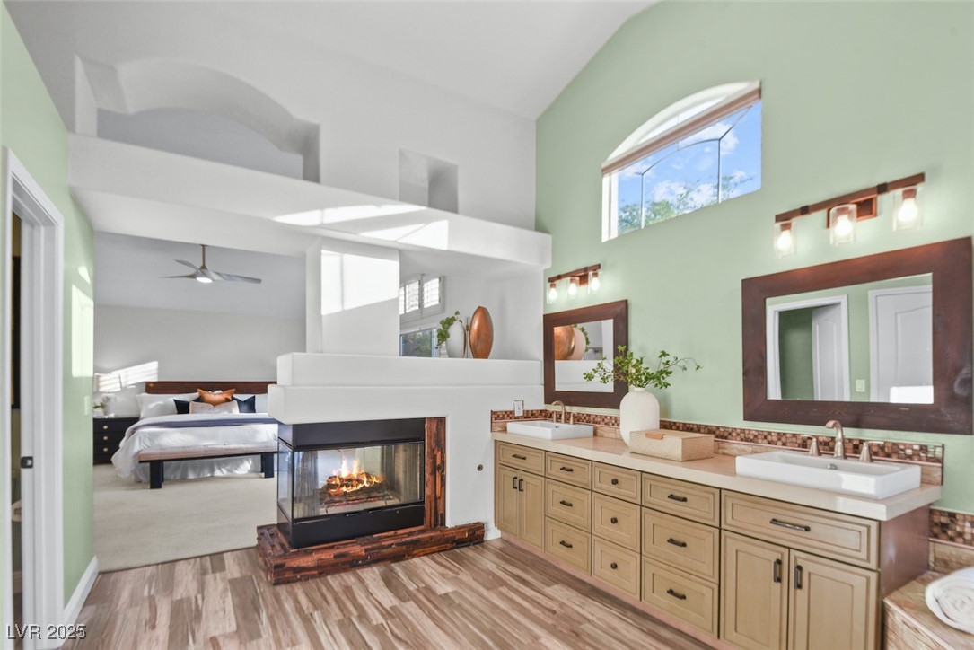 1725 Tesara Vista Place