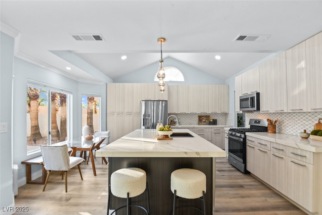 1725 Tesara Vista Place