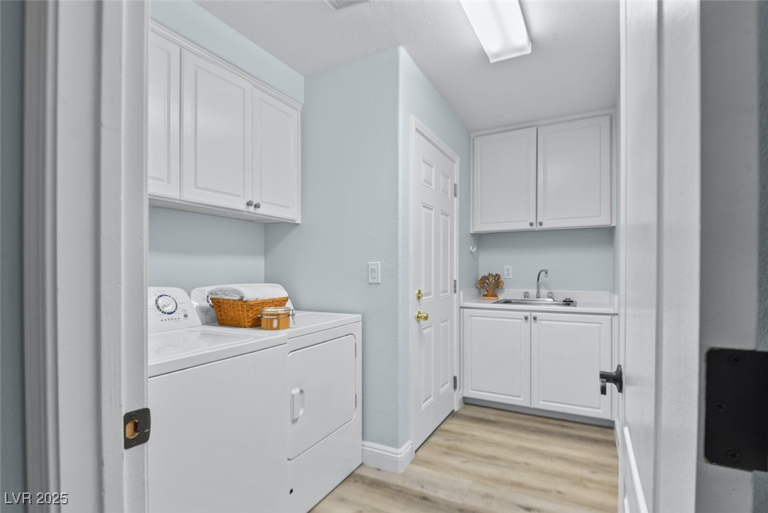 1725 Tesara Vista Place