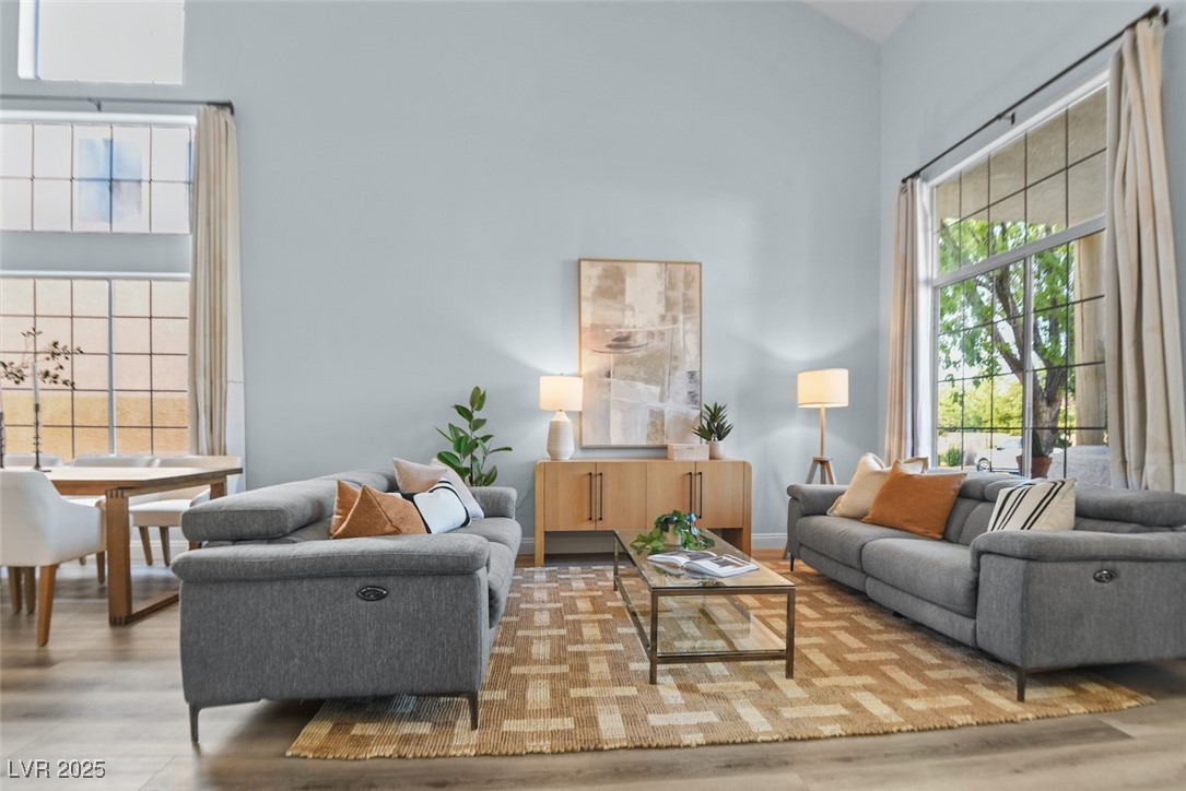 1725 Tesara Vista Place