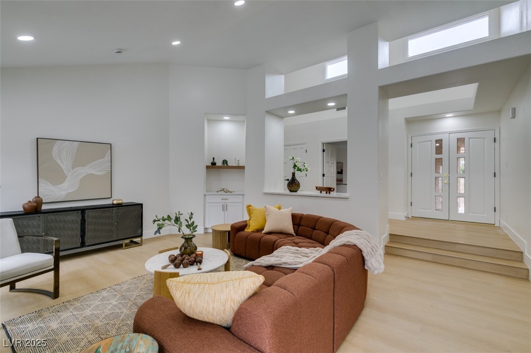 7157 Mission Hills Drive
