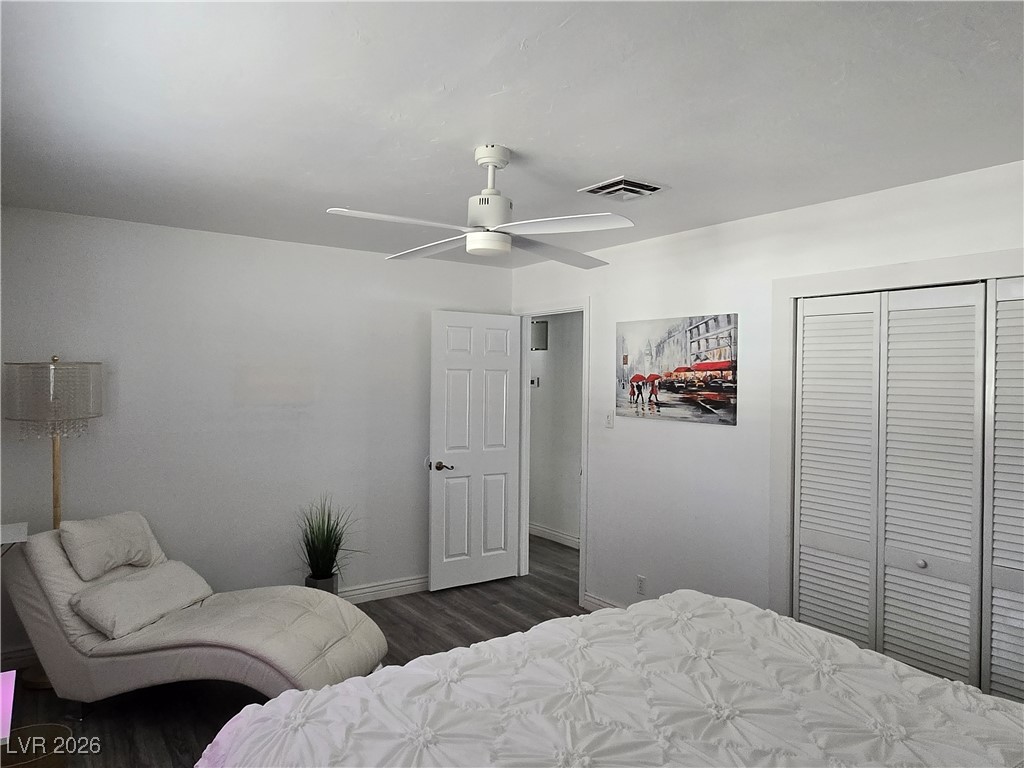 2706 Colanthe Avenue