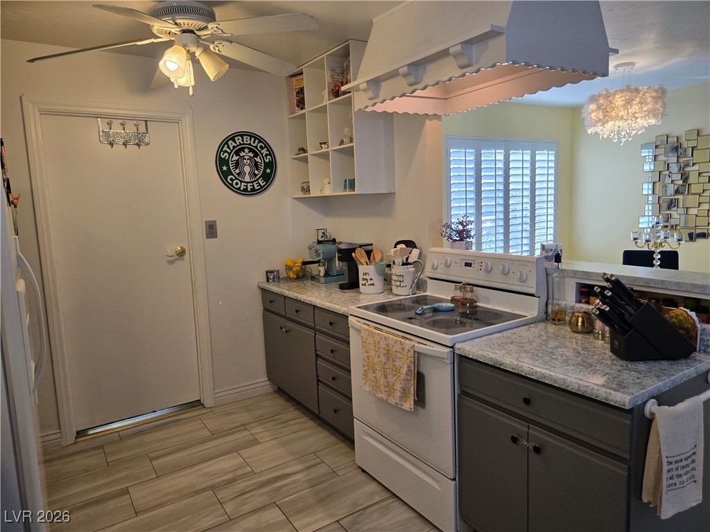 2706 Colanthe Avenue