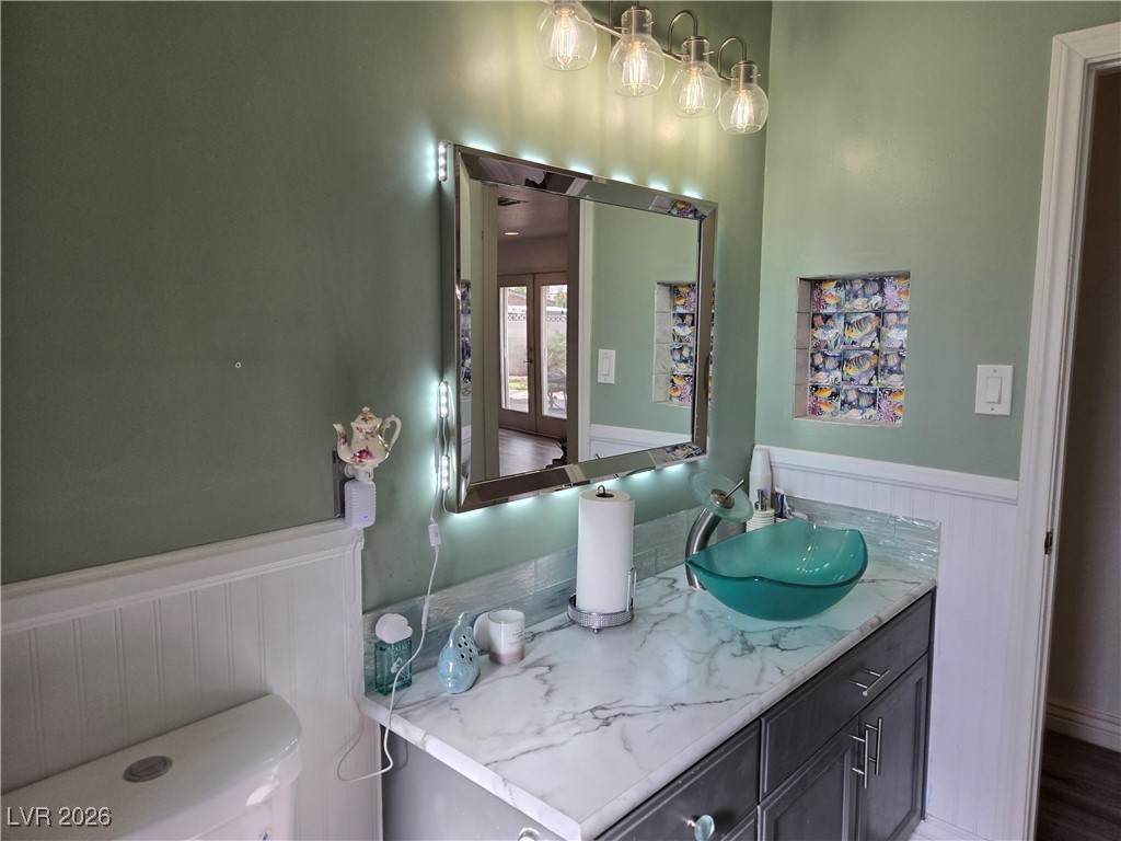 2706 Colanthe Avenue