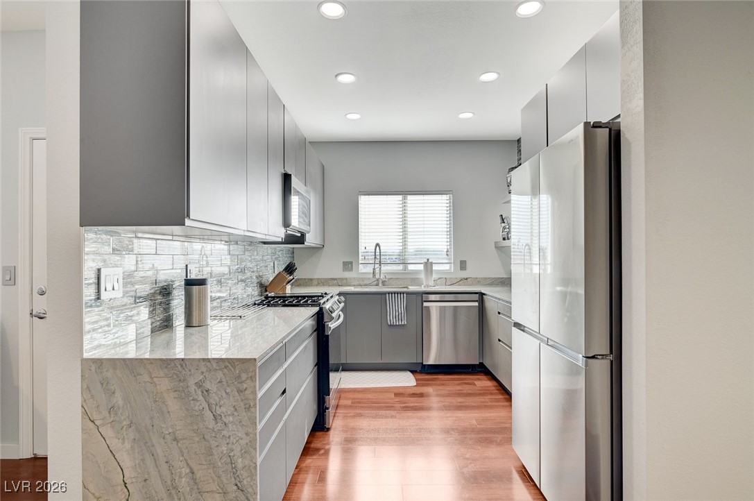 5250 South Rainbow Boulevard 2083