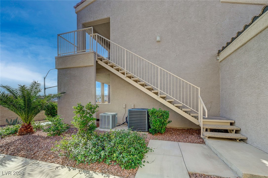 5250 South Rainbow Boulevard 2083
