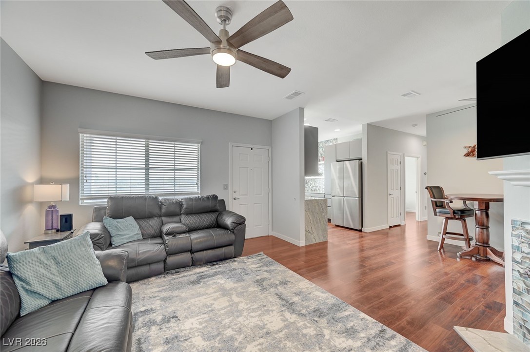 5250 South Rainbow Boulevard 2083