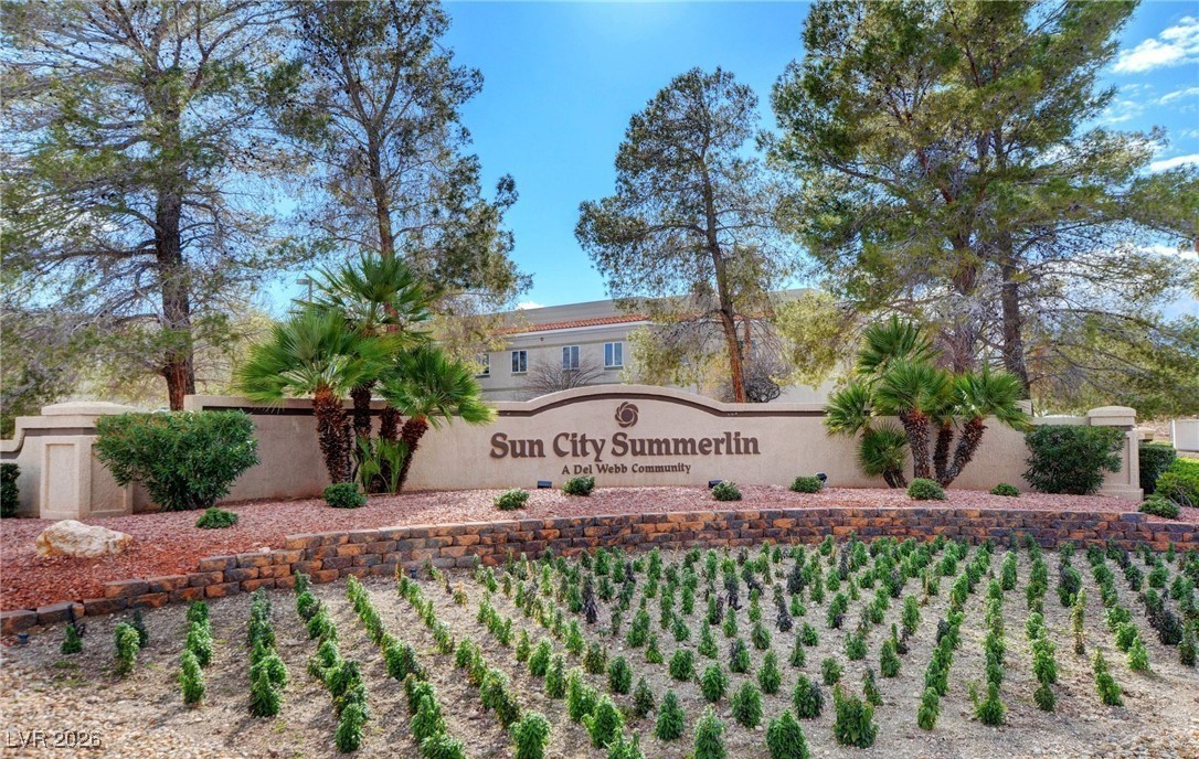 10033 Woodhouse Drive