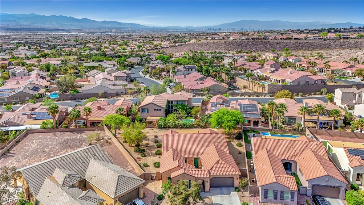 2764 Leys Burnett Avenue